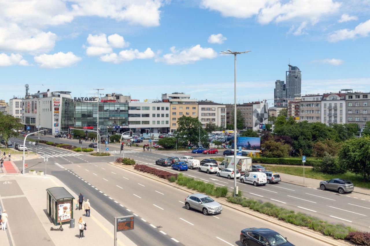 Apartament Vespa Beach Nearby By Noclegi Renters Gdynia Bagian luar foto